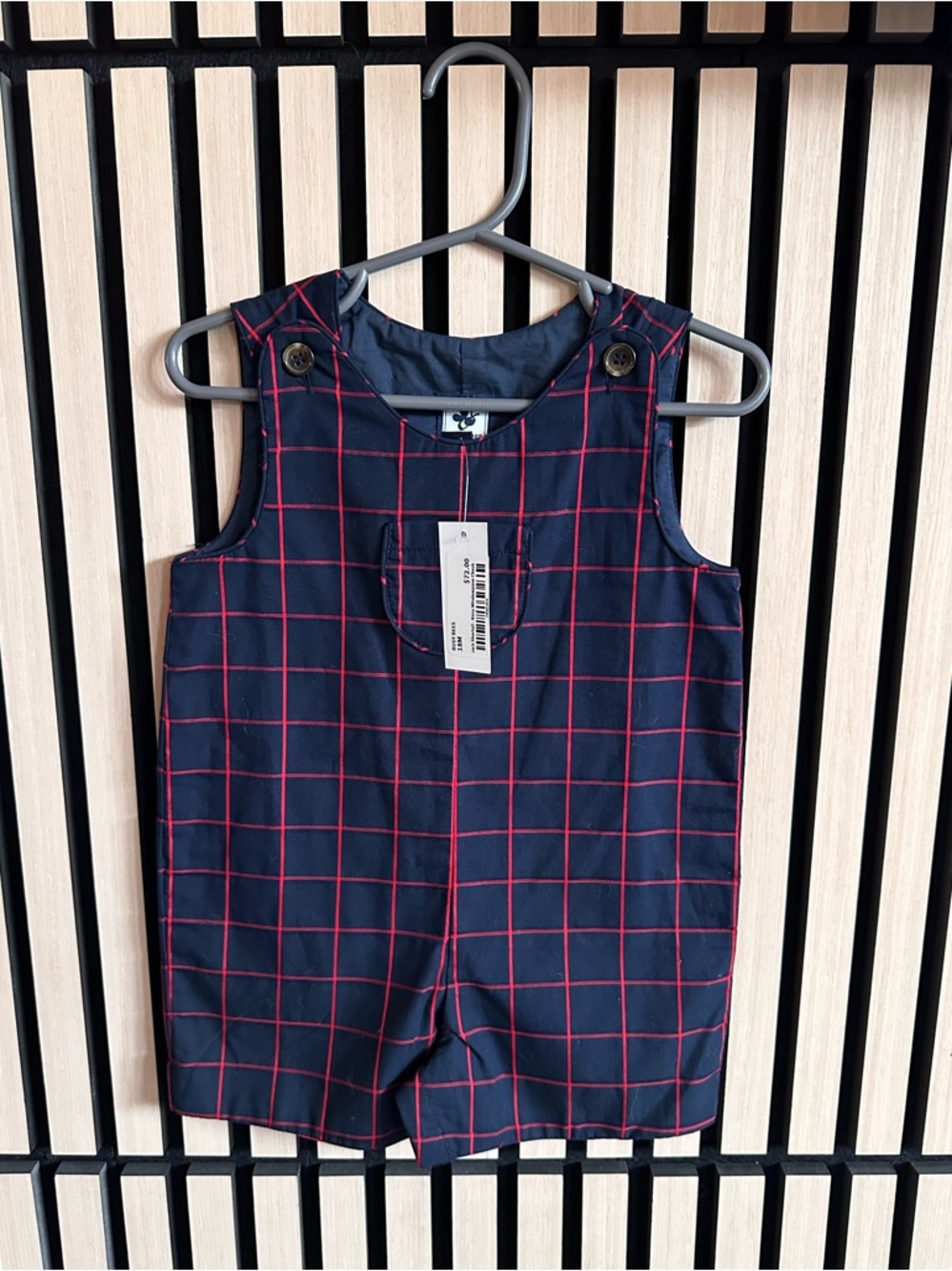 NWT - 🐝 18M Boutique Busy Bees Boys Navy/Red Windowpane Checker Outfit